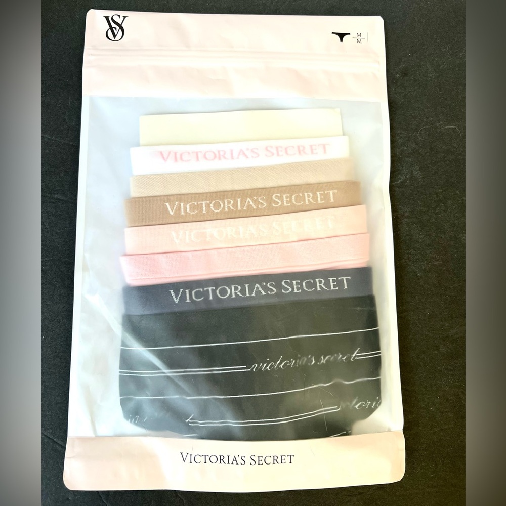 NWT Victoria’s Secret Thong Underwear 7 Pack, M